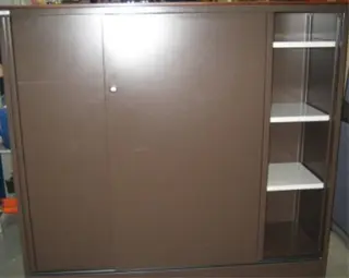 Schuifdeurkast Ahrend 8xvr.