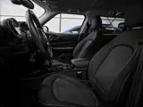 Foto 26 van MINI Clubman 1.5 Cooper Black edition | Carplay | Stoelverwarming | Keyless | Sfeerverlichting | All