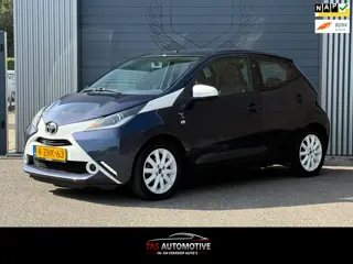 Toyota Aygo 1.0 VVT-i x-play 5-deurs 1e EIG / AIRCO
