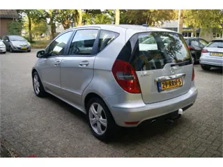 Foto 19 van Mercedes-Benz A-Klasse 160 BlueEFFICIENCY Business Class Avantgarde, Airco, MOOI!!!