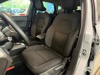 Foto 20 van Renault Captur 1.3 TCe 140 Zen CAMERA|CARPLAY|AUTOMAAT