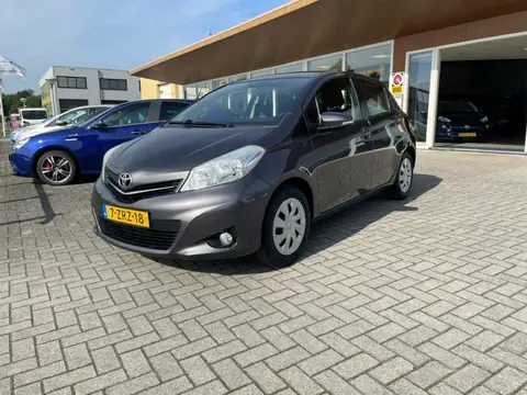 Toyota Yaris 1.0 VVT-i Comfort (bj 2013)
