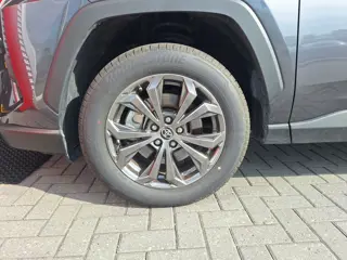 Foto 12 van Toyota RAV4 2.5 Hybrid Style Limited (bj 2025, automaat)