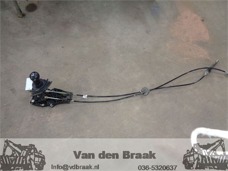 Ford Fiesta 1.3 8V 2002-2008 Schakelpook met kabels