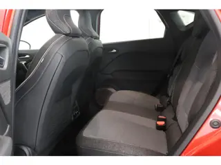 Foto 14 van Renault Captur 1.6 E-Tech full hybrid 145 techno | 360° Camera | Adaptieve cruise | Navigatie | Dode