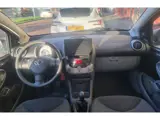 Foto 24 van Toyota Aygo 1.0-12V 5drs Airco ElecRam