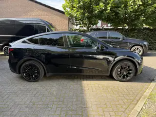 Foto 15 van Tesla Model Y Long Range AWD 75 kWh 92% SoH | Afn. Trekhaak | Autopilot | 1e Eigenaar BTW