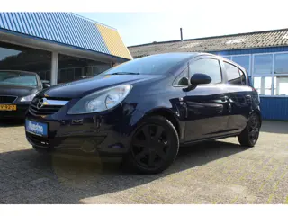 Foto 12 van Opel Corsa 1.2-16V '111' Edition Cruise - Airco (bj 2010)