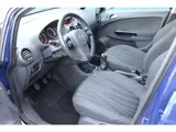 Foto 27 van Opel Corsa 1.2-16V '111' Edition Cruise - Airco (bj 2010)