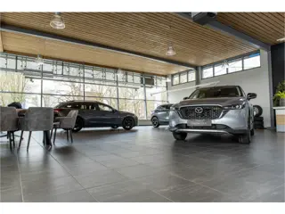 Foto 11 van Mazda CX-5 2.0 SkyActiv-G 165 Sportive - 1e Eigenaar - Dealer onderhouden - Trekhaak