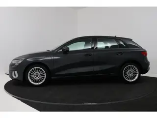 Foto 20 van Audi A3 Sportback 40 TFSI e Edition (TREKHAAK, STOELVERWARMING, CAMERA, DIGITALE COCKPIT)