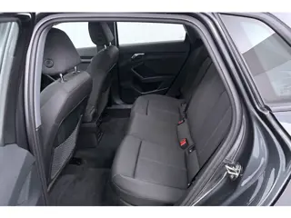 Foto 14 van Audi A3 Sportback 40 TFSI e Edition (TREKHAAK, STOELVERWARMING, CAMERA, DIGITALE COCKPIT)