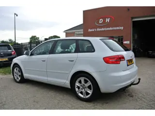 Foto 13 van Audi A3 Sportback 1.4 TFSI Attraction Pro Line airco apk 24-07-2027 inruil mogelijk nap