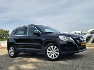 Foto 15 van Volkswagen Tiguan 1.4 TSI Spor. 4M 4x4 (bj 2008)