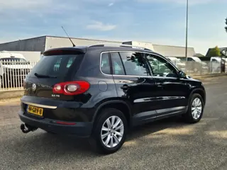 Foto 19 van Volkswagen Tiguan 1.4 TSI Spor. 4M 4x4 (bj 2008)