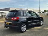 Foto 29 van Volkswagen Tiguan 1.4 TSI Spor. 4M 4x4 (bj 2008)
