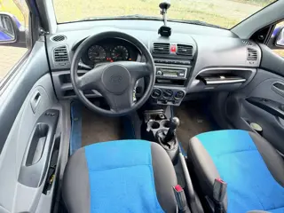 Foto 13 van Kia Picanto 1.0 Benzine - APK 07.2027 - KM 96.675 NAP