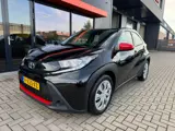 Foto 26 van Toyota Aygo X 1.0 VVT-i MT | Camera | Adaptive cruise | Carplay