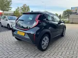 Foto 22 van Toyota Aygo X 1.0 VVT-i MT | Camera | Adaptive cruise | Carplay