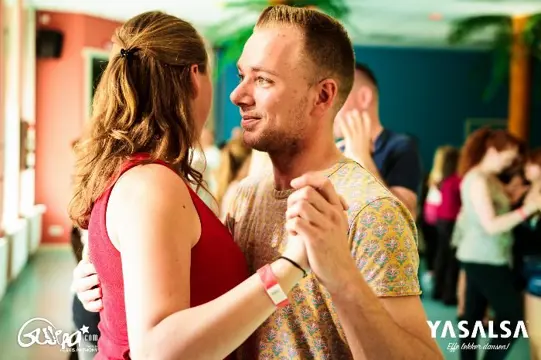 Wil jij leren dansen en op les?