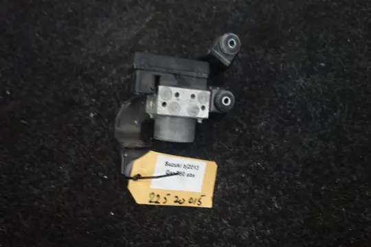 ABS POMP Suzuki GSR 750 2011 - 2016 / 2011 - 2016