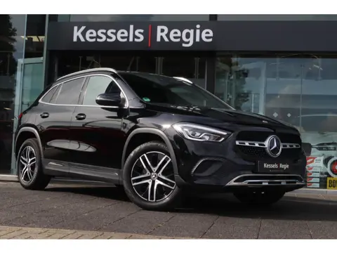 Mercedes-Benz GLA 250 e Progressive | Navi | Led | Camera | CarPlay