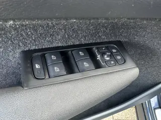 Foto 13 van Volvo XC40 1.5 T4 Recharge Inscription | Trekhaak | Cruise