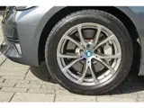 Foto 23 van BMW 3-serie Touring 330e | trekhaak | ACC