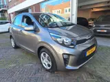 Foto 25 van Kia Picanto 1.0 CVVT EconomyPlusLine /Airci/1e Eig/Bluetooth/Garantie