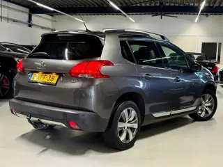 Foto 13 van Peugeot 2008 1.2 PureTech Allure Automaat|Trekhaak!!