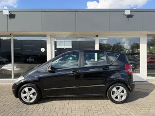 Foto 12 van Mercedes-Benz A-Klasse 160 Automaat Business Class Avantgarde Airco Navi Cruisecontrol