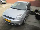 Foto 29 van Ford Fiesta 1.4-16V First Edition incl nwe apk, nwe banden,