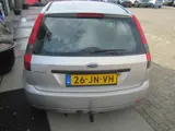 Foto 23 van Ford Fiesta 1.4-16V First Edition incl nwe apk, nwe banden,