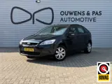 Foto 28 van Ford Focus 1.6 Trend | AIRCO | APK