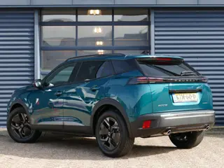 Foto 13 van Peugeot 2008 1.2 Hybrid 145 Allure | €3.850,- VOORDEEL! | UIT VOORRAAD LEVERBAAR | Navigatie | Full