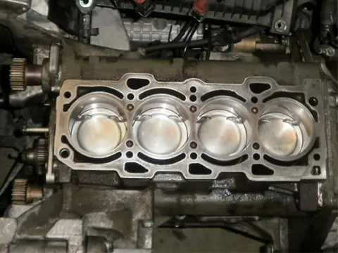 JTS. 2.0L 16v blok Alfa GTV