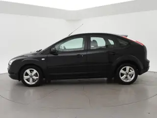 Foto 17 van Ford Focus 1.6-16V TITANIUM + TREKHAAK | CLIMATE CONTROL | CRUISE CONTROL | LMV