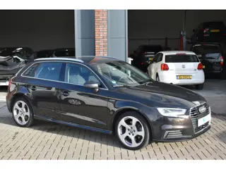 Audi A3 Sportback 1.4 e-tron Sport Pro Line plus MARTIX LAMPEN
