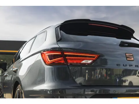SEAT Leon ST 2.0 ST CUPRA 4DRIVE Stoelverwarming | ACC | Keyless | CarPlay