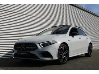 Foto 15 van Mercedes-Benz A-Klasse 250 e AMG Pakket AMG NightPakket (Pano Sportleder/Memory Carplay Widescreen C