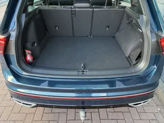Foto 16 van Volkswagen Tiguan 1.4 TSi eHybrid R-Line Business+ SCHUIFDAK/CAMERA/DODEHOEK/ADAPT.CRUISE/TREKHAAK