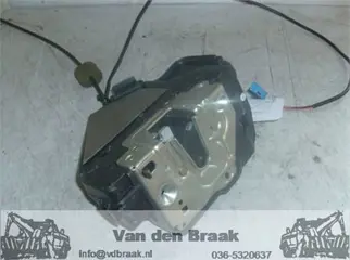 Mercedes Benz E Klasse S211 2003-2006 Deurslot linksachter