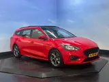 Foto 22 van Ford Focus Wagon 1.0 EcoBoost Hybrid ST Line Business Navi | Clima | Pano | Camera