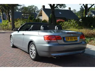 Foto 18 van BMW 3-serie Cabrio 320i High Exe Org NL/NAP/ketting-vervangen