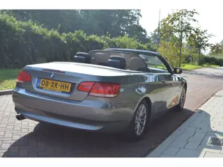 Foto 16 van BMW 3-serie Cabrio 320i High Exe Org NL/NAP/ketting-vervangen