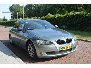 Foto 13 van BMW 3-serie Cabrio 320i High Exe Org NL/NAP/ketting-vervangen
