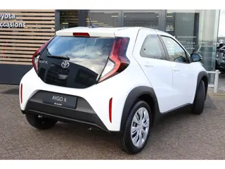 Foto 12 van Toyota Aygo X Hybrid 115 play , Nieuw en snel leverbaar met €1.500 inruilvoordeel!!