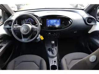 Foto 13 van Toyota Aygo X Hybrid 115 play , Nieuw en snel leverbaar met €1.500 inruilvoordeel!!