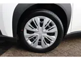 Foto 24 van Toyota Aygo X Hybrid 115 play , Nieuw en snel leverbaar met €1.500 inruilvoordeel!!
