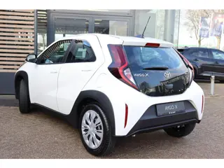 Foto 16 van Toyota Aygo X Hybrid 115 play , Nieuw en snel leverbaar met €1.500 inruilvoordeel!!